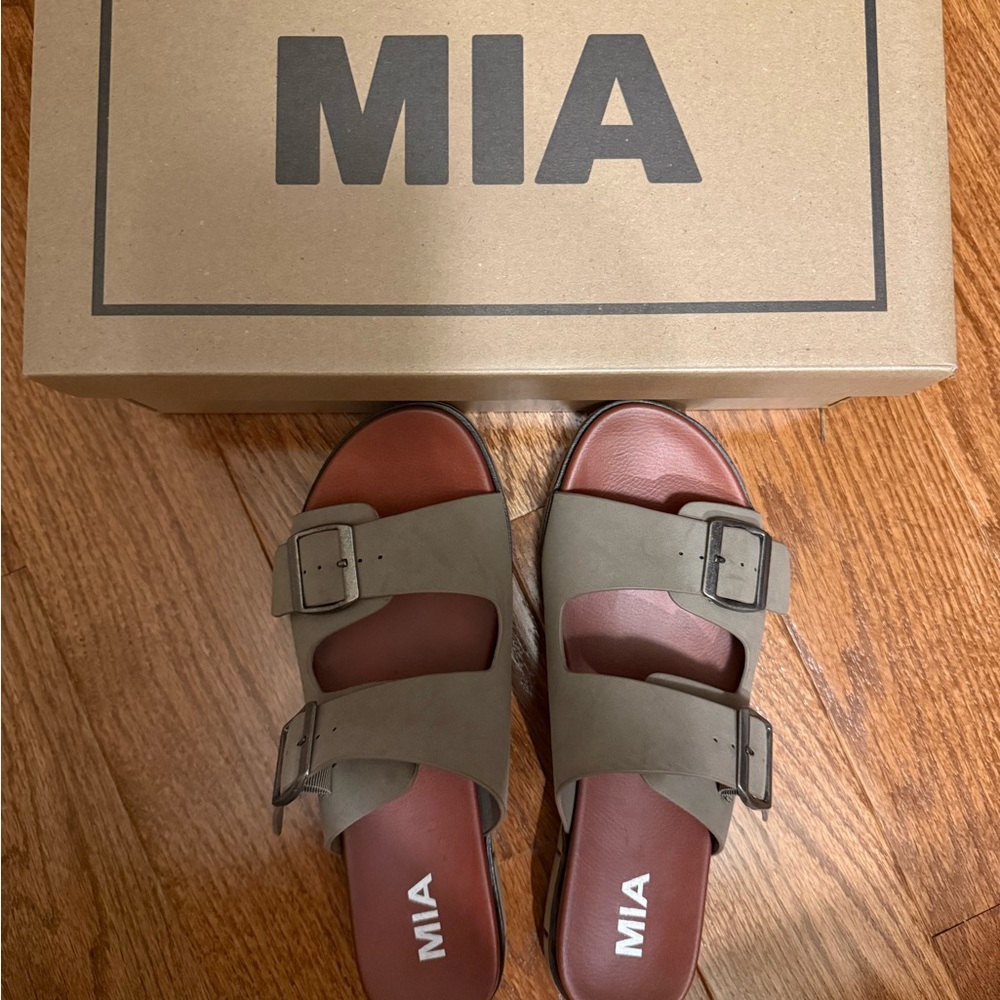 MIA Dual Buckle Olive and Brown Sandals